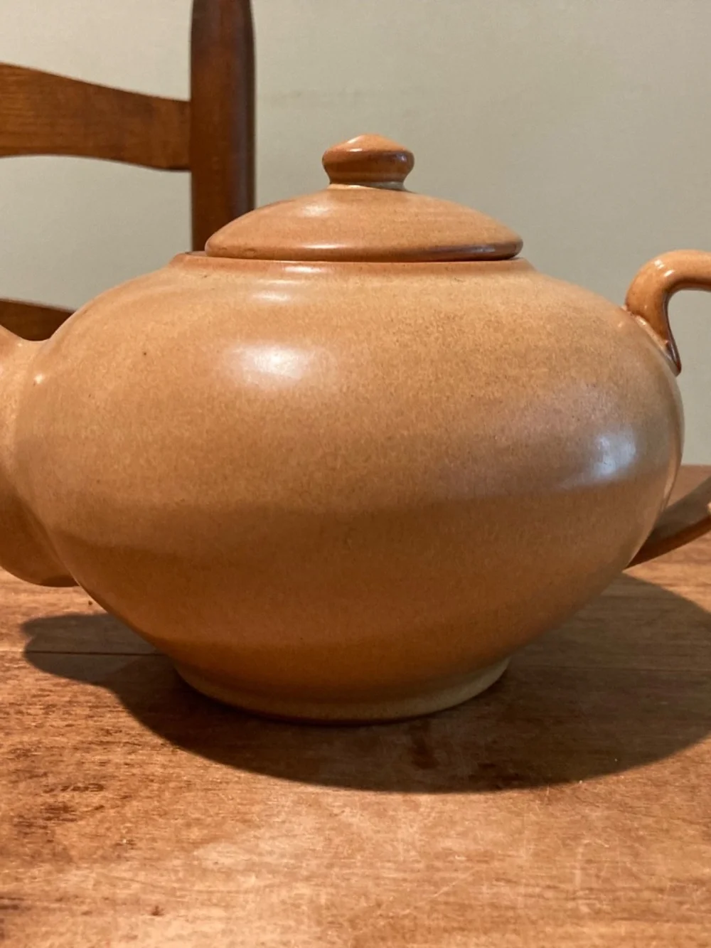 Vilmer mid-century modern studio art teapot